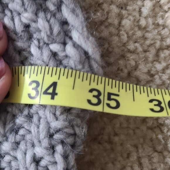 One size gray top - Picture 3 of 6